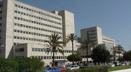 El menor de 12 años herido tras caer de un tejado en Málaga, grave en la UCI