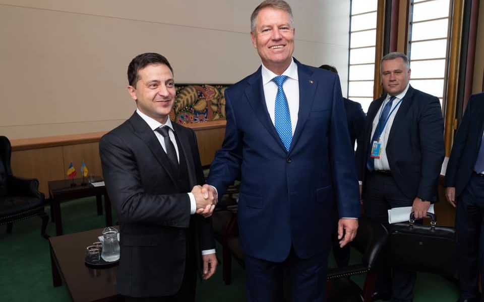 Rumanía apoya la integración de Ucrania en la UE tras la petición de urgencia del presidente Zelenski