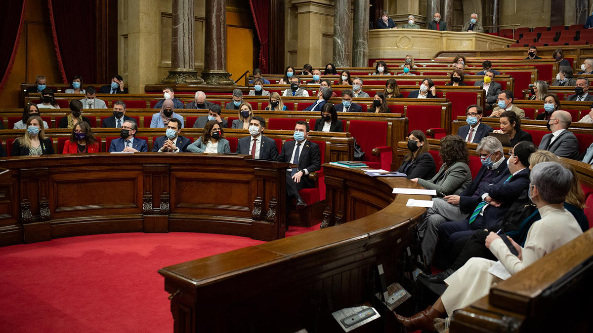 El Parlament valida la modificación de la Ley de Consultas que posibilita la de los Juegos de Invierno