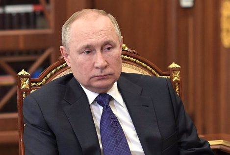 Putin saca de Rusia a su nueva esposa, la deportista Alina Kabaeva, y a sus hijos