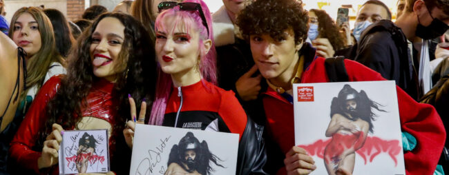 ¿No es un escándalo que una entrada para ver a Rosalía cueste casi medio SMI?