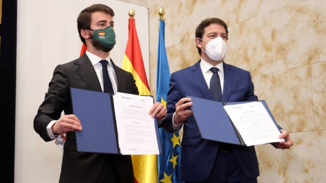 Mañueco ofrecerá a Vox gestionar las consejerías de Cultura, Empleo y Agricultura