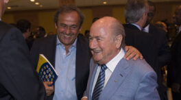 Platini y Blatter serán juzgados en Suiza por un fraude de 2 millones de euros