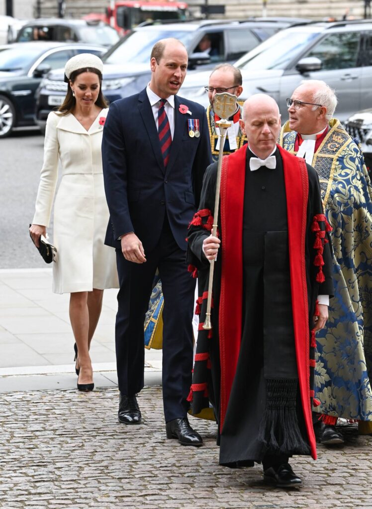 Mientras saltaba la noticia, los duques de Cambridge acudían a un acto conmemorativo en la Abadía de Westminster. Gtres