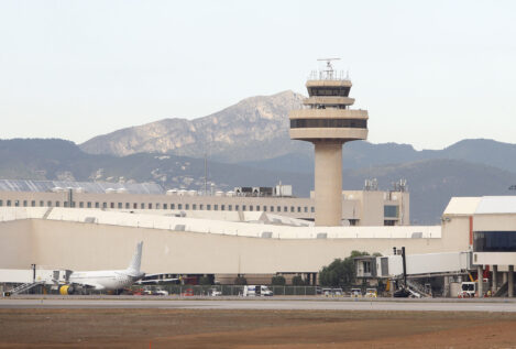 Una tormenta colapsa una hora el aeropuerto de Palma, que ya ha restablecido el tráfico