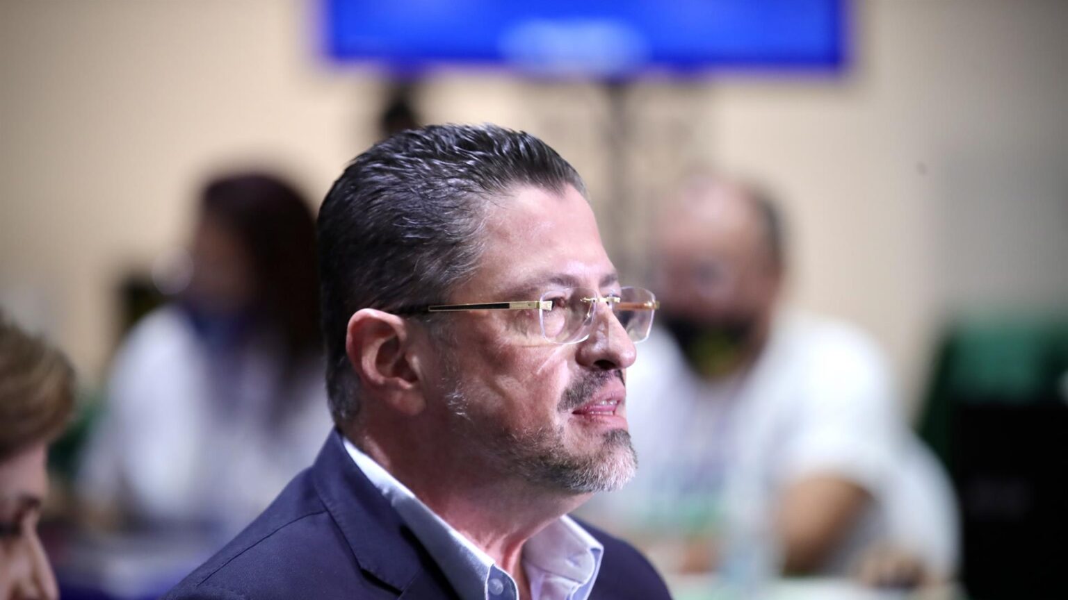 Rodrigo Chaves gana las elecciones presidenciales de Costa Rica