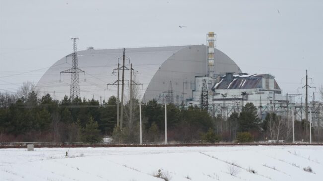 Zelenski culpa a Rusia de poner al mundo "al borde de la catástrofe" en Chernóbil
