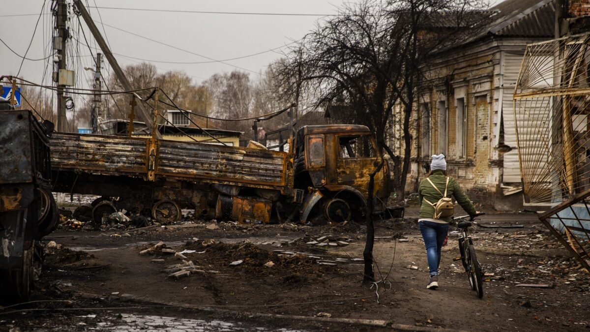 Las tropas rusas también se retiran de la ciudad ucraniana de Sumy