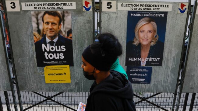 Macron apuesta por ataques directos contra Le Pen para revertir la tendencia en las encuestas