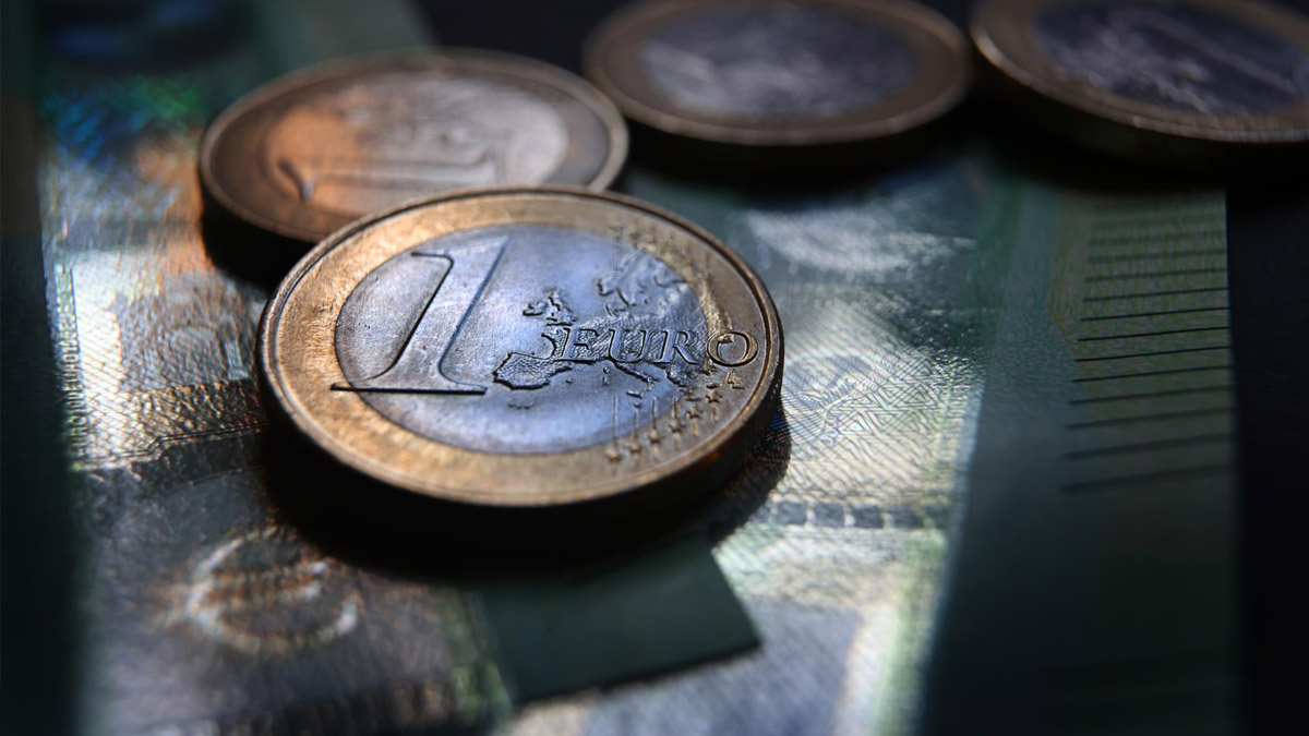 El Eurogrupo propone lanzar la unión bancaria en 2025 a pesar de las resistencias estatales