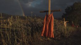 (FOTOGALERÍA) Una imagen de las tumbas de niños indígenas en Canadá, ganadora del World Press Photo 2022