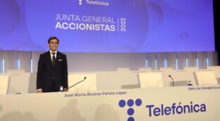 Pallete acaricia uno de sus mayores anhelos: Telefónica ultima el 'sorpasso' bursátil a Cellnex
