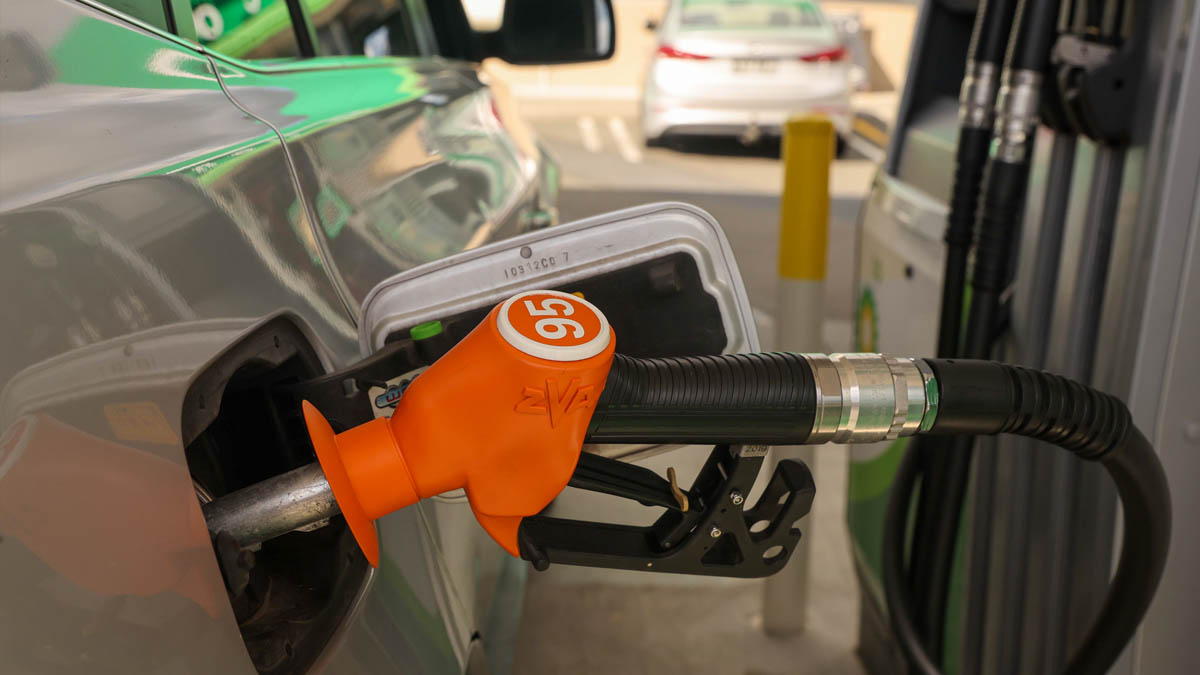 Funcas cuestiona el bonus a los carburantes pero calcula que topar el gas reducirá el IPC