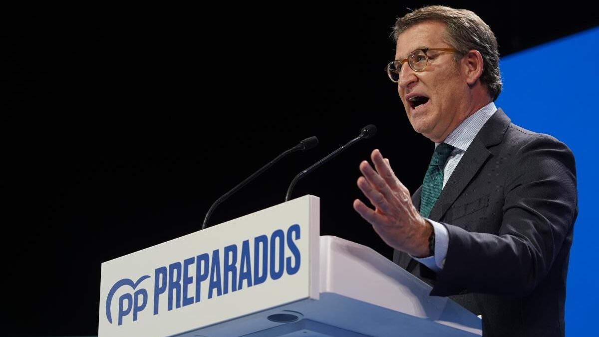 Feijóo marca el camino al PP para volver al poder: «Hay hambre de cambio»