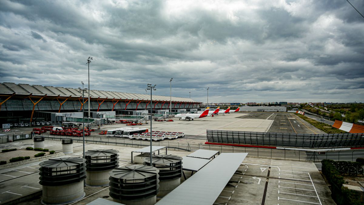 Bruselas expedienta a España por irregularidades en el registro de aviación civil