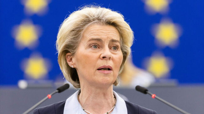 Von der Leyen avisa a las empresas de que si pagan en rublos el gas ruso violarán las sanciones de la UE
