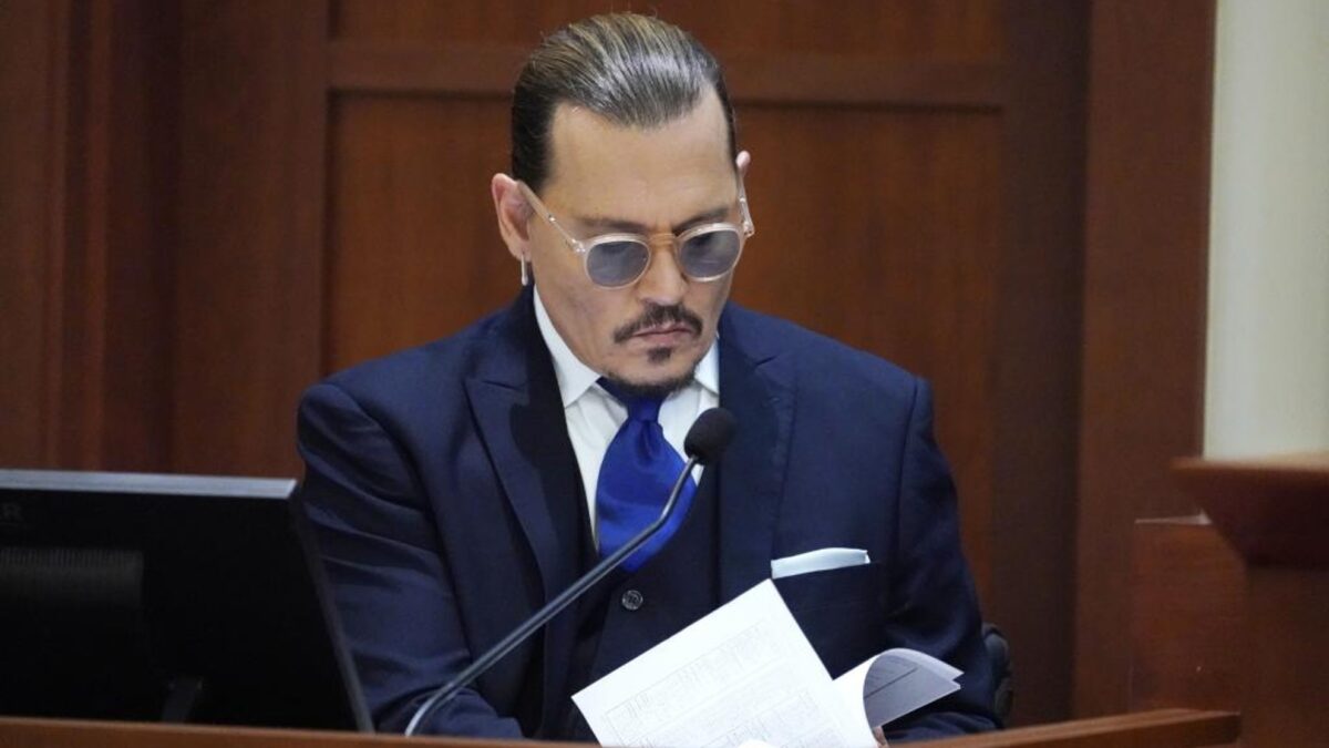 (VÍDEO) Johnny Depp insiste en que él ha sido víctima de violencia doméstica: «Sí, lo soy»