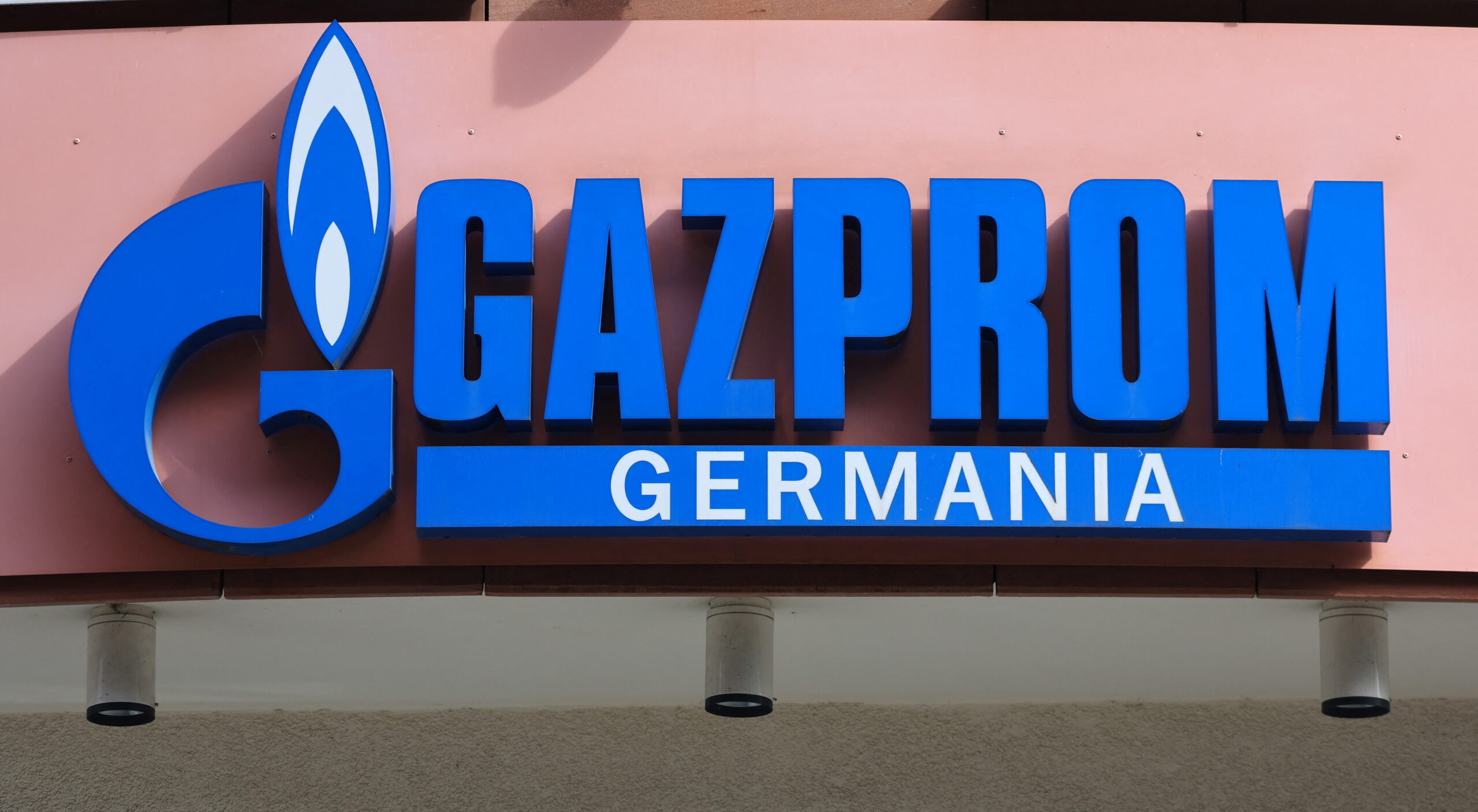 Alemania interviene la filial de Gazprom en el país para asegurar el suministro