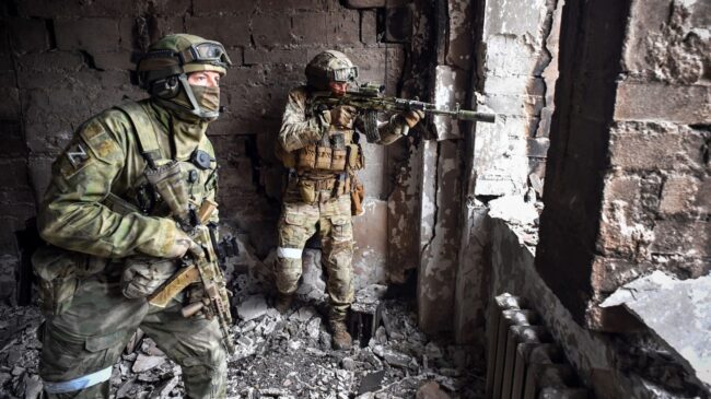 Los rusos aseguran que ya controlan el 90% de Lugansk mientras continúan los combates en el sureste de Ucrania