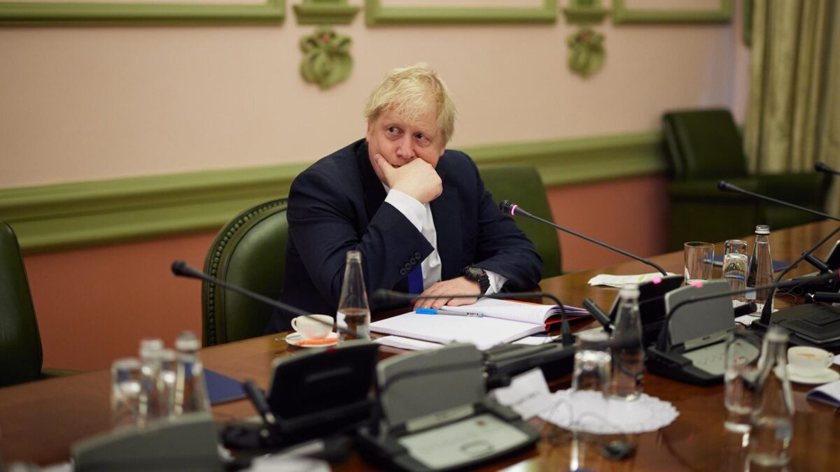 Boris Johnson será multado por participar en las fiestas de Downing Street durante la peor época de la pandemia