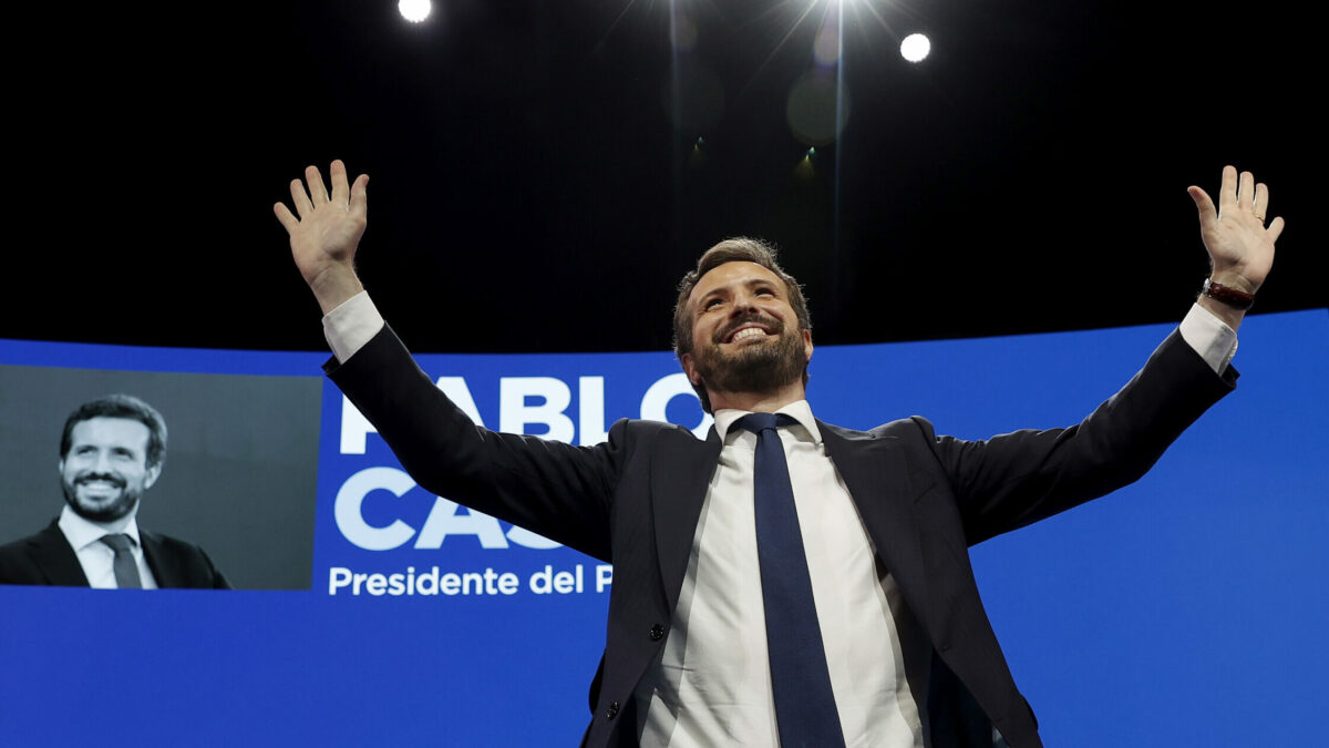 Casado se despide de la presidencia del PP anunciando que deja su escaño en el Congreso