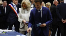 Mayor participación a mediodía en la segunda vuelta de las presidenciales galas