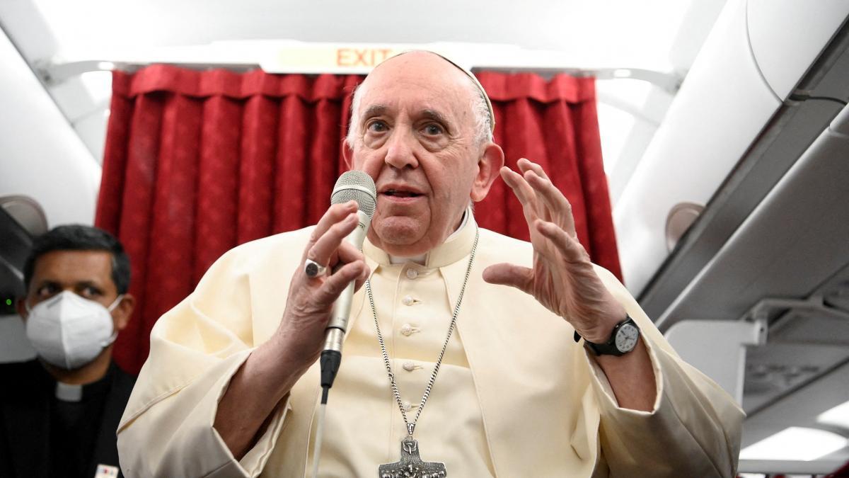 El papa Francisco habla sobre su salud y confirma su disponibilidad para viajar a Ucrania