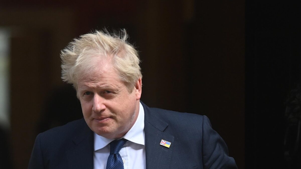 El Parlamento británico aprueba investigar si Boris Johnson mintió sobre las fiestas de Downing Street