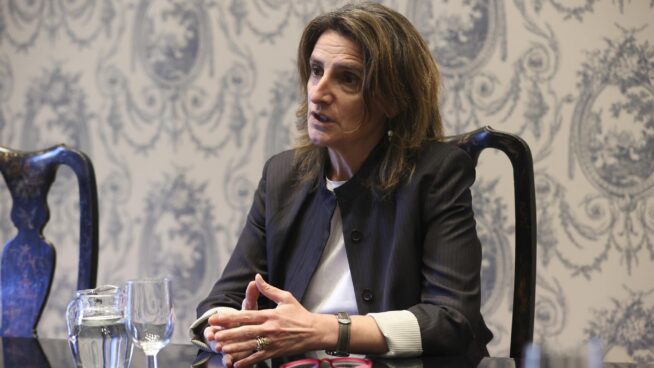 Teresa Ribera confirma un incremento del precio del gas de Argelia para España, aunque espera que sea "moderado"