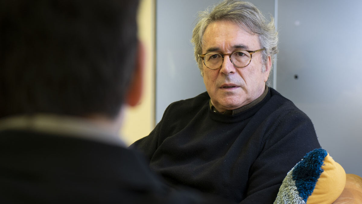 Mirando hacia atrás sin ira