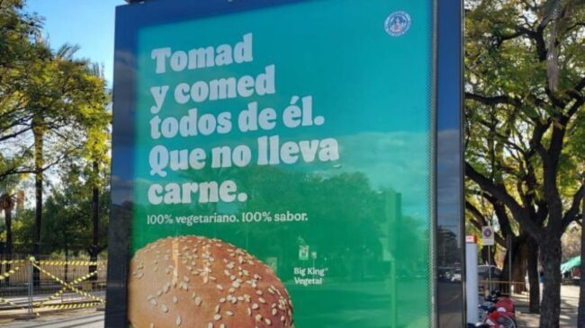 Burger King retira una campaña con frases de la Biblia ante la polémica generada: "Nuestra intención no era ofender"