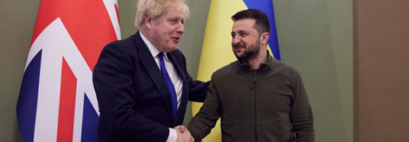 Boris Johnson viaja por sorpresa a Kiev para apoyar a Zelenski
