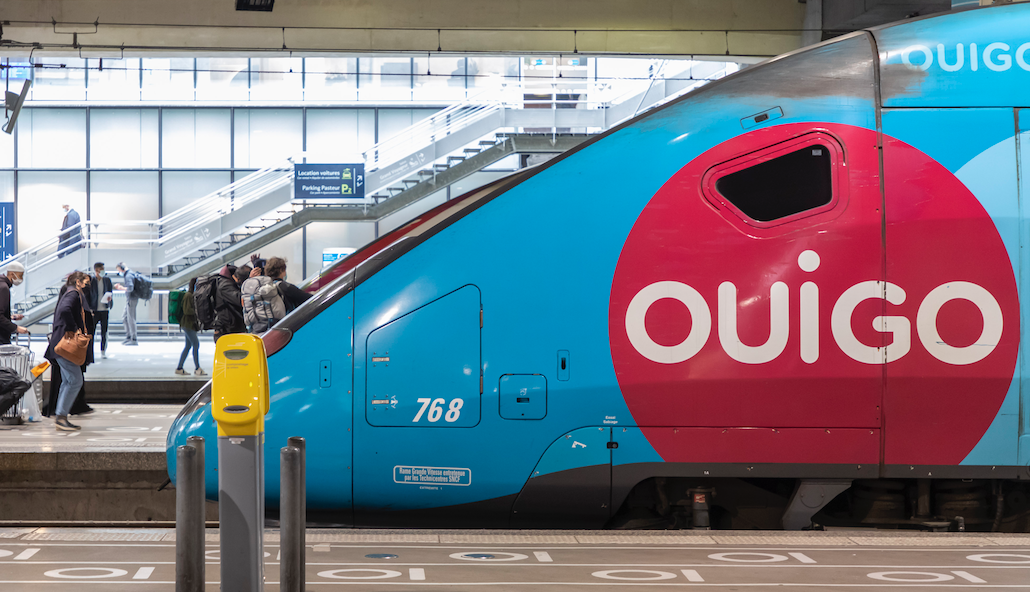 La francesa Ouigo se compromete a mantener los precios pese a disparar su gasto energético