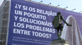 La «Pipa de la Paz» llega al Congreso para reducir la tensión política