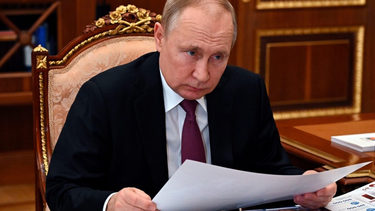 Putin no teme a las sanciones de Occidente y afirma que Rusia encontrará alternativas para los hidrocarburos