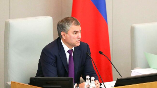 El presidente de la Duma rusa propone retirar la ciudadanía a los "traidores"