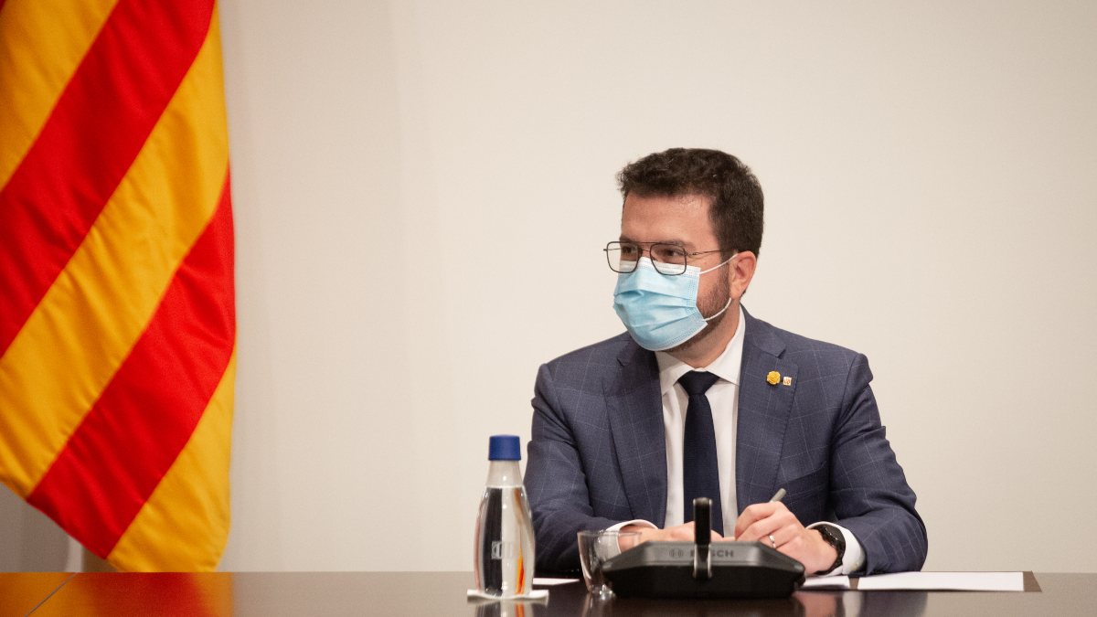 Aragonès firma el decreto para una doble consulta en Cataluña sobre los JJ.OO. de Invierno