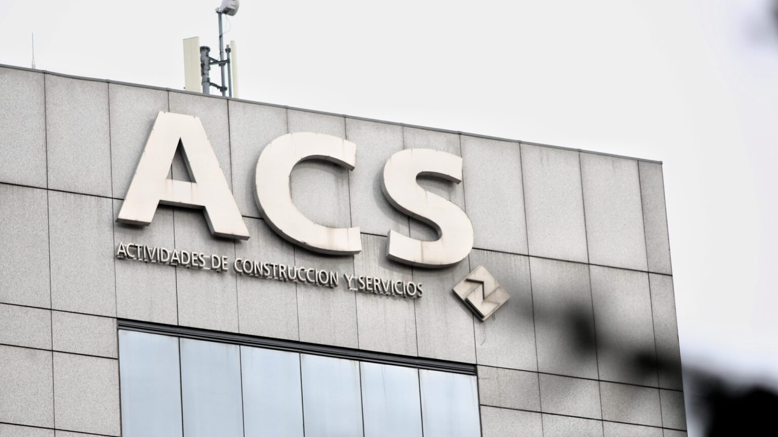 Los Benetton rechazan la oferta de ACS aludiendo a las «raíces italianas» de Atlantia
