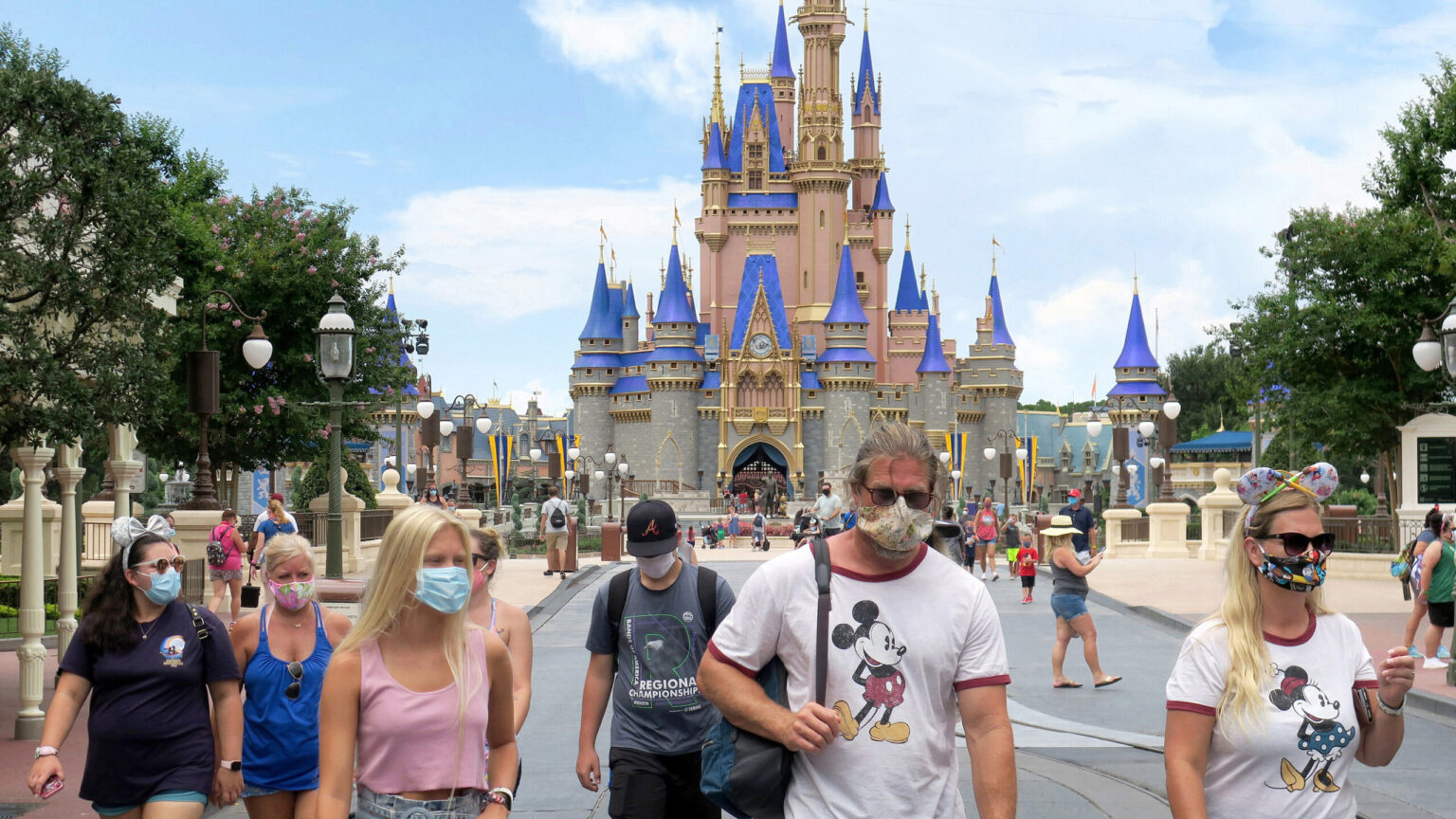 Florida elimina el estatuto especial de Disney en plena guerra cultural en EEUU