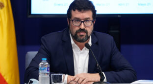 El Gobierno espera que el impulso a la contratación indefinida tenga «algún reflejo» en la EPA