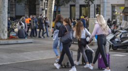 España recupera en febrero el 71% de los turistas prepandemia