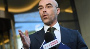 Vox exige al Gobierno investigar espionaje a niños catalanes