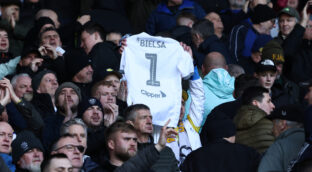 Camisetas futboleras sin leyenda ni gloria