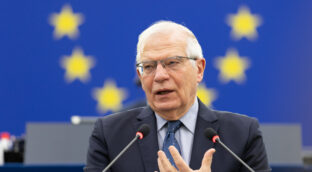 La UE apunta a sanciones al petróleo tras vetar el carbón ruso por la masacre de Bucha