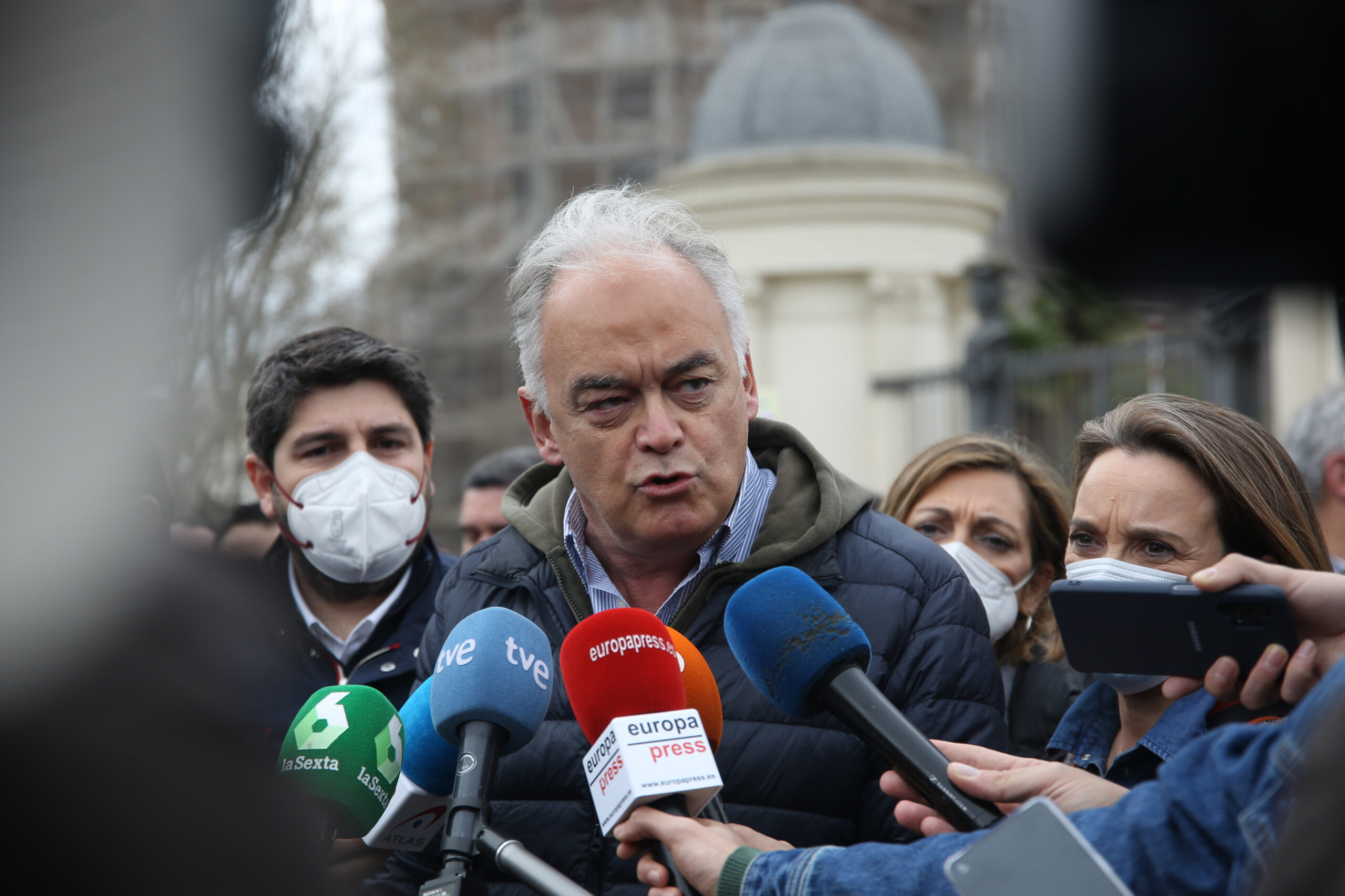 Pons dice que son el partido que «se renueva sumando y no restando» porque «no sobra nadie»