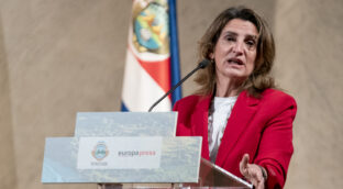 Iberdrola, Endesa, Santander y BBVA, en contra del plan de España y Portugal para bajar la luz