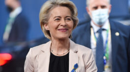 Bruselas advierte de que no se puede pagar el gas ruso en rublos