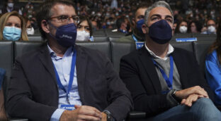 Feijóo elige a Elías Bendodo, mano derecha de Moreno, coordinador general del PP