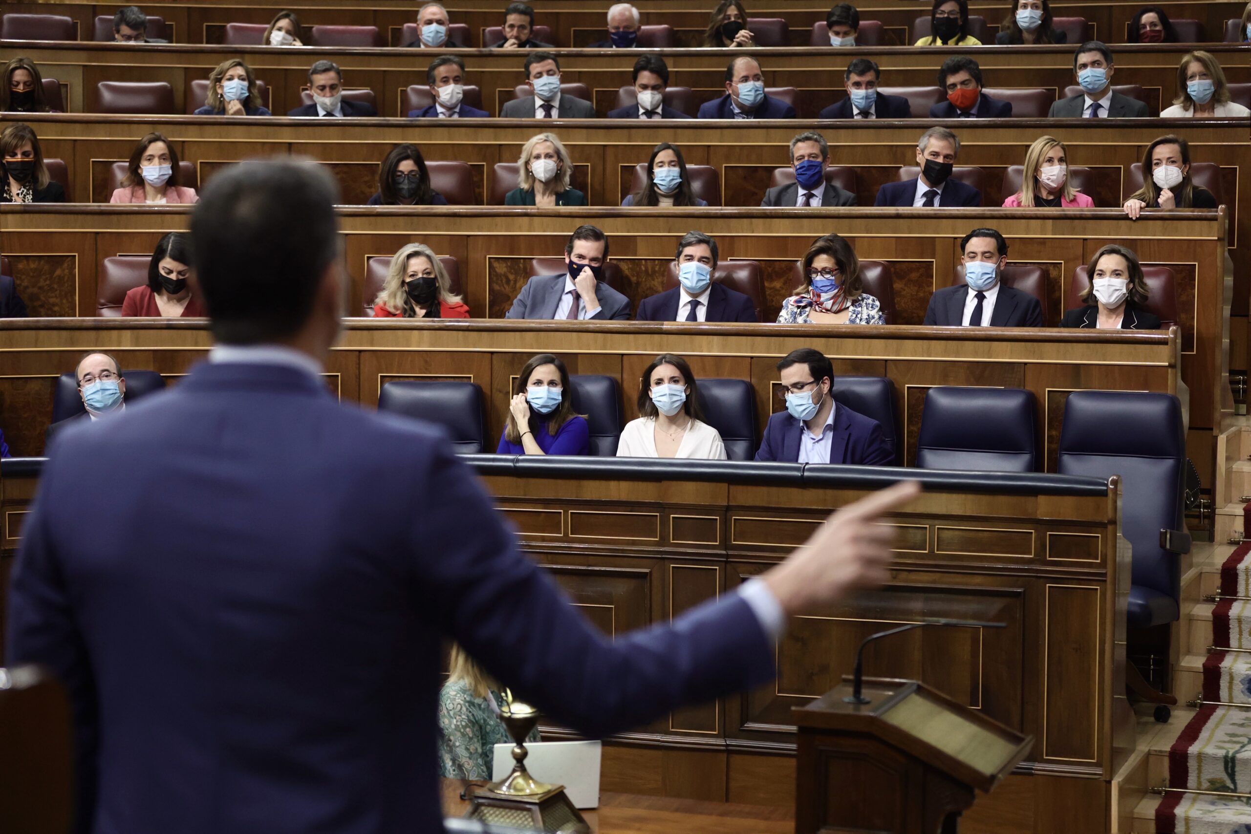 La próxima reunión Sánchez-Feijóo y las medidas económicas del Gobierno centran el pleno del Congreso