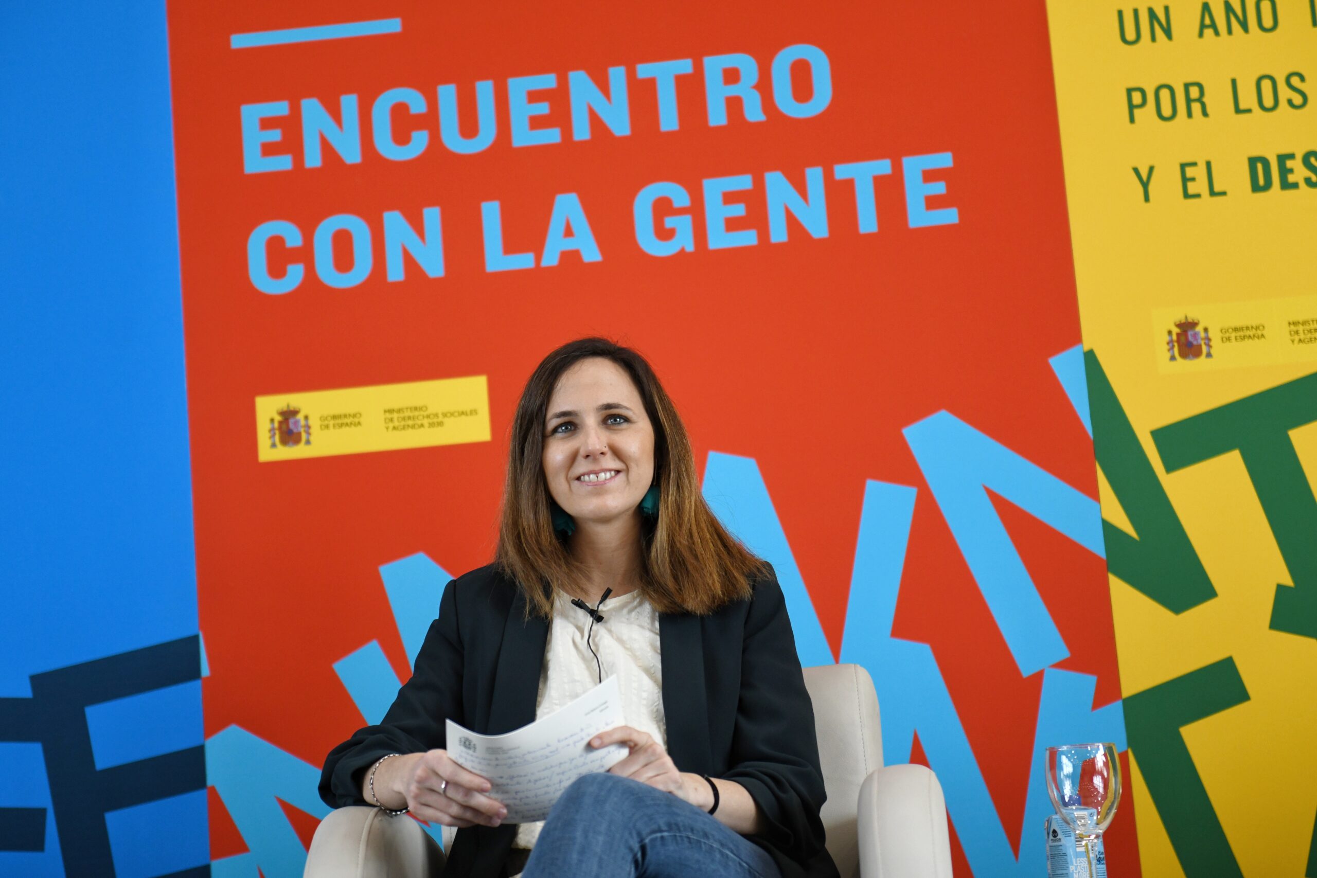 Belarra siente no haber podido resolver la falta de luz en la Cañada Real